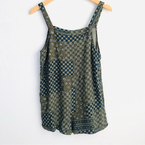 EARTHBOUND Pants - Earthbound > Green Floral Abstract Print Sleeveless Romper Size S